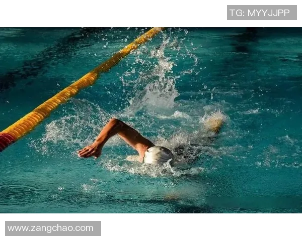 自由泳呼吸技巧解析与训练方法提高呼吸效率及游泳速度的关键策略 自由泳呼吸技巧解析与训练方法提高呼吸效率及游泳速度的关键策略